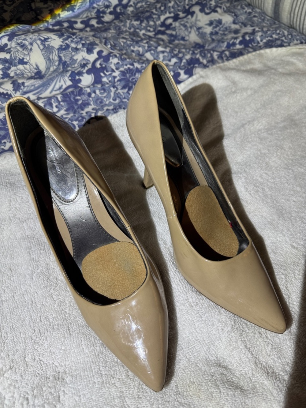 Alan classic Beige Pointed-Toe Women's Pumps
